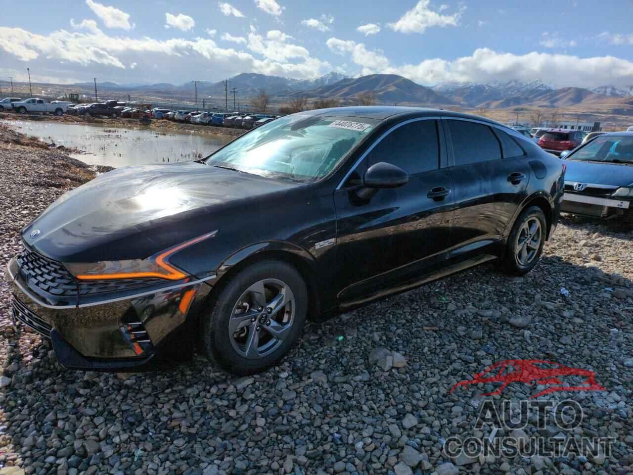 KIA K5 2021 - 5XXG14J21MG027764
