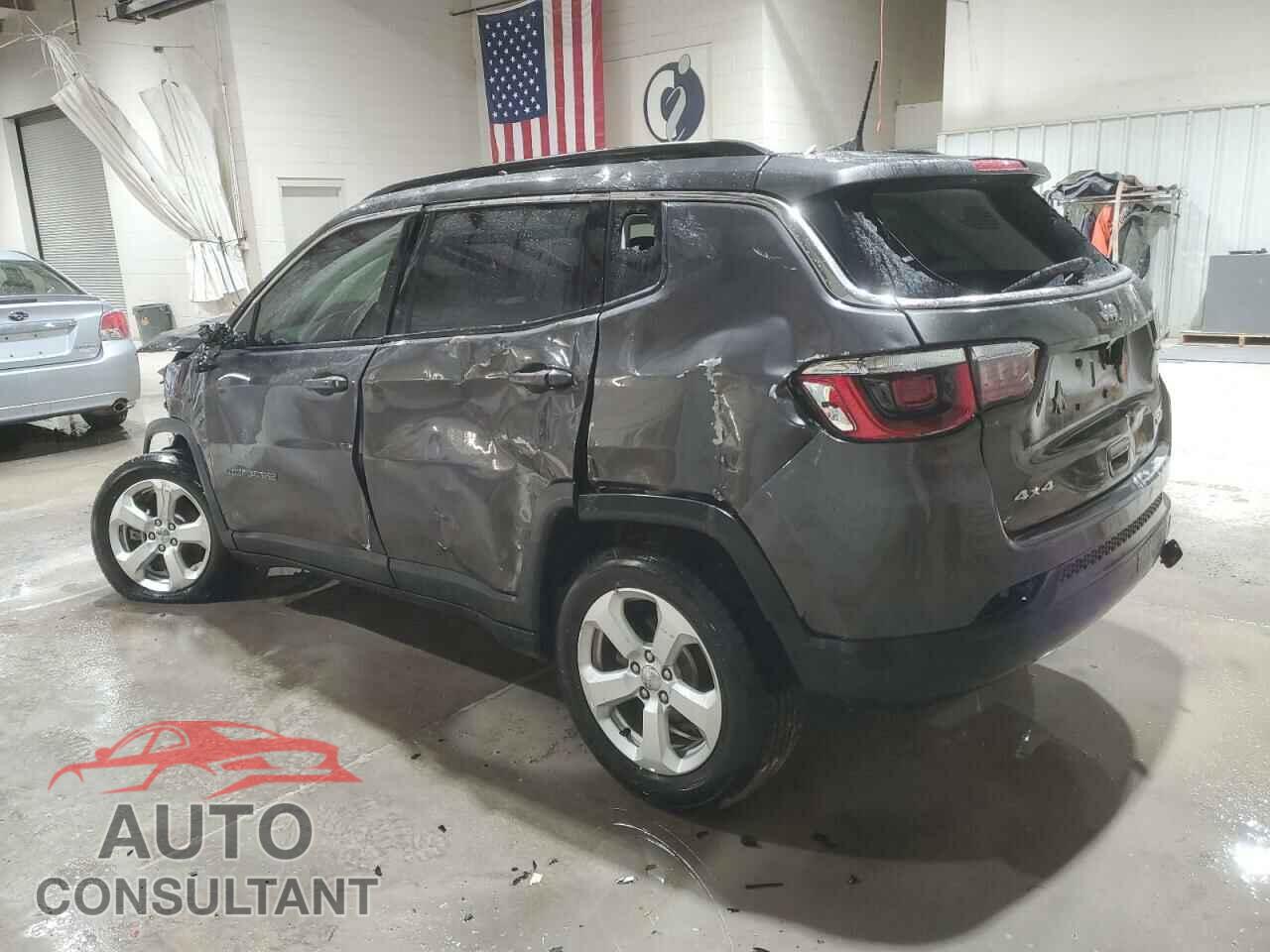 JEEP COMPASS 2018 - 3C4NJDBB0JT192128
