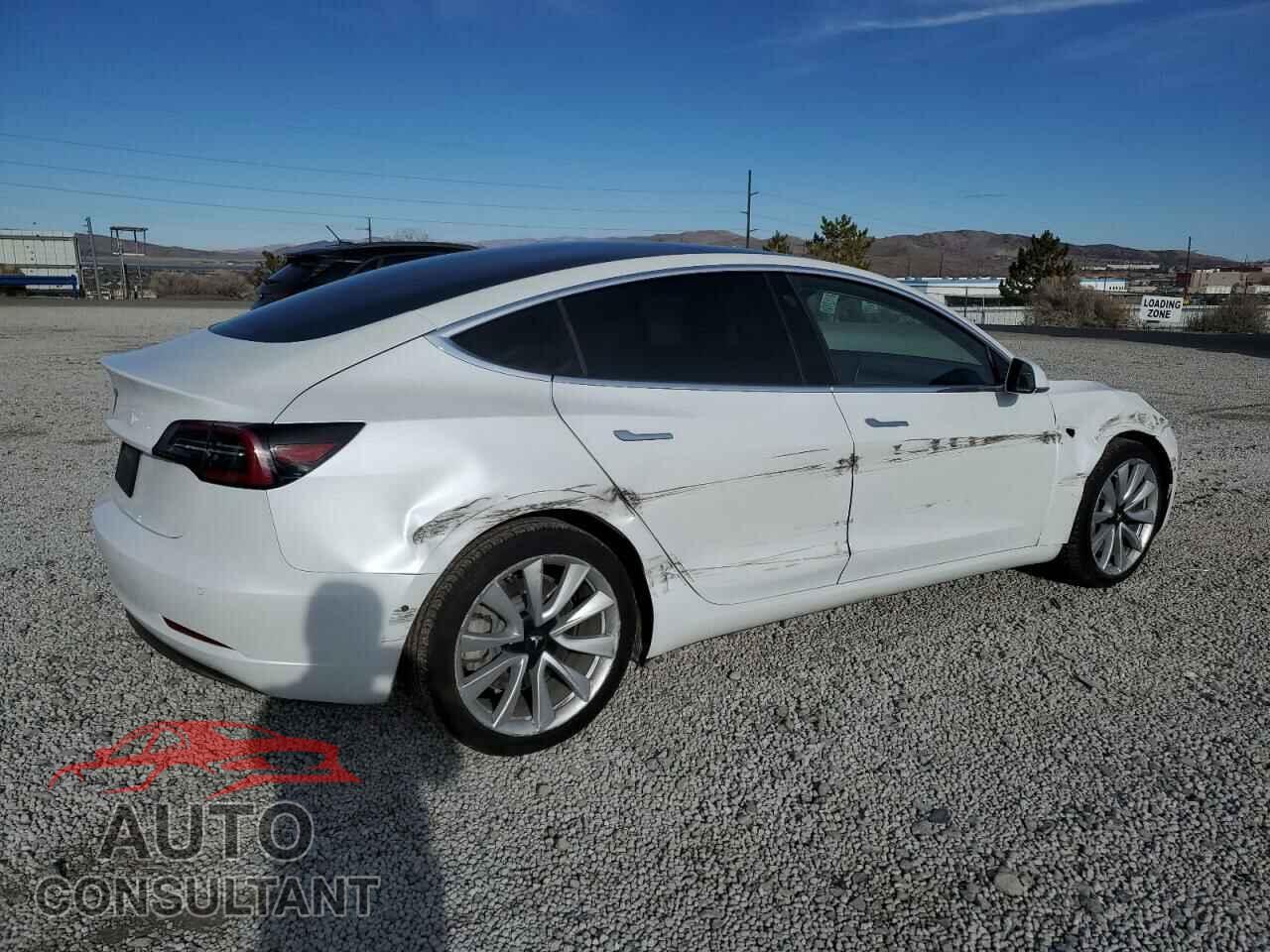 TESLA MODEL 3 2019 - 5YJ3E1EA0KF476503