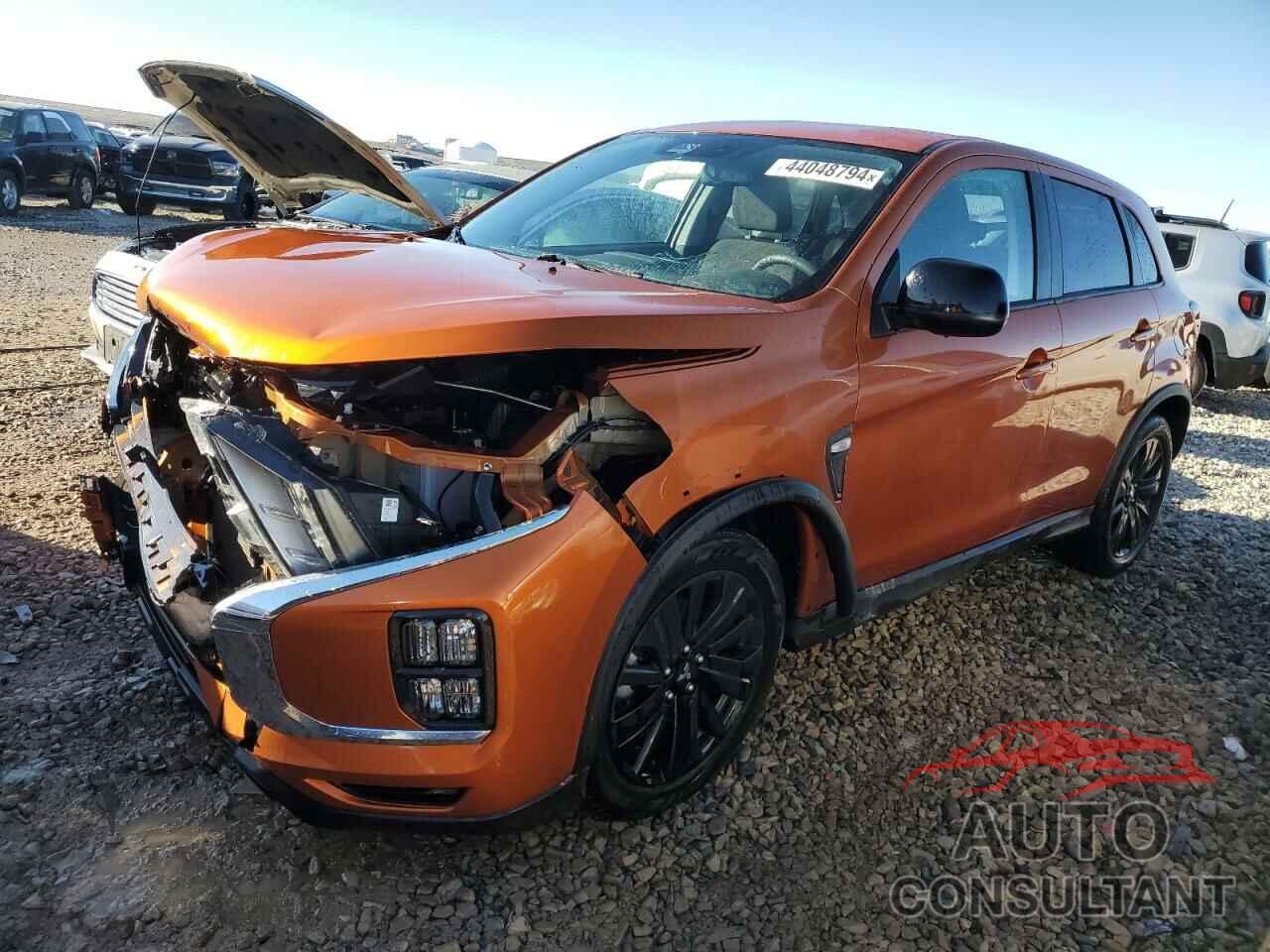 MITSUBISHI OUTLANDER 2022 - JA4ARUAU8NU019585