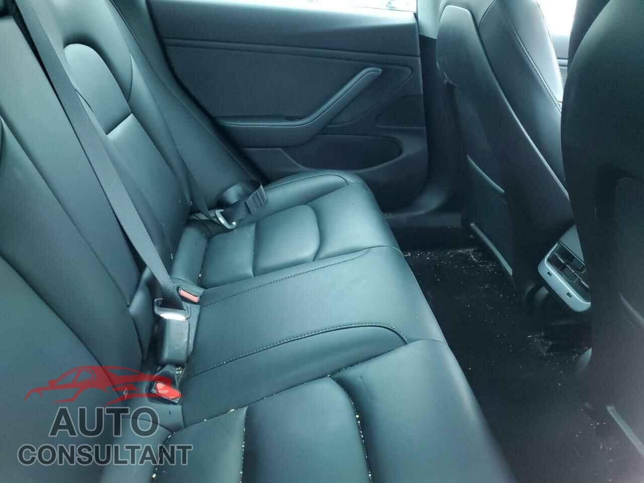 TESLA MODEL 3 2020 - 5YJ3E1EC2LF586648