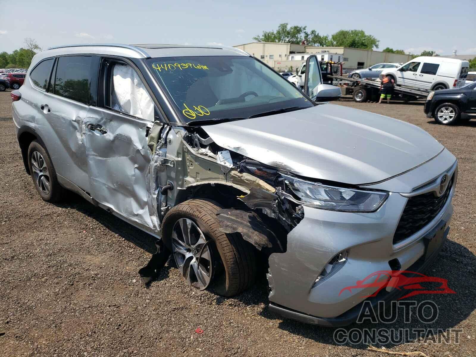 TOYOTA HIGHLANDER 2020 - 5TDGZRBH0LS001081