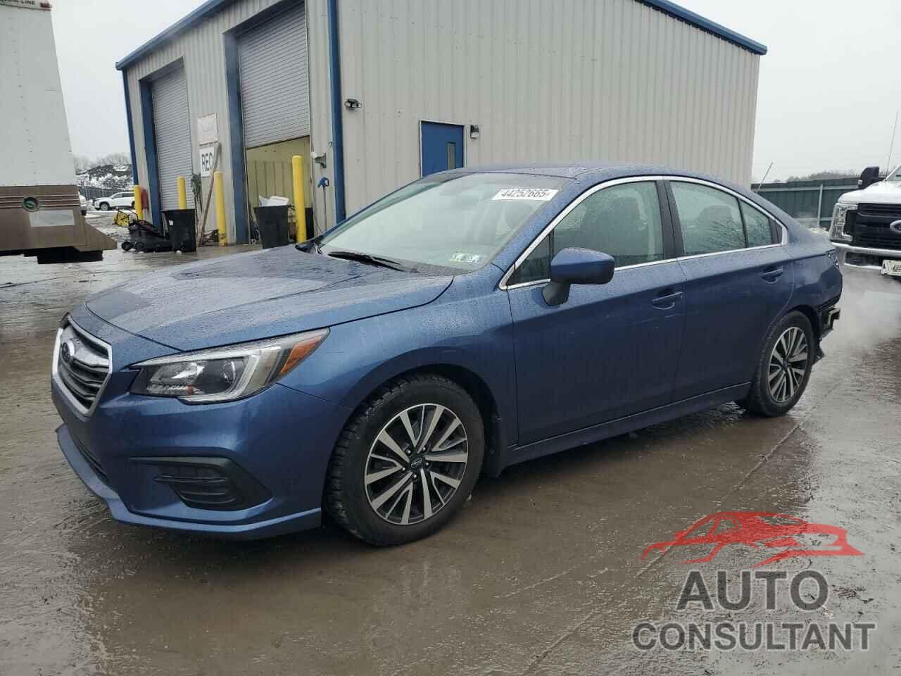 SUBARU LEGACY 2019 - 4S3BNAF63K3013483