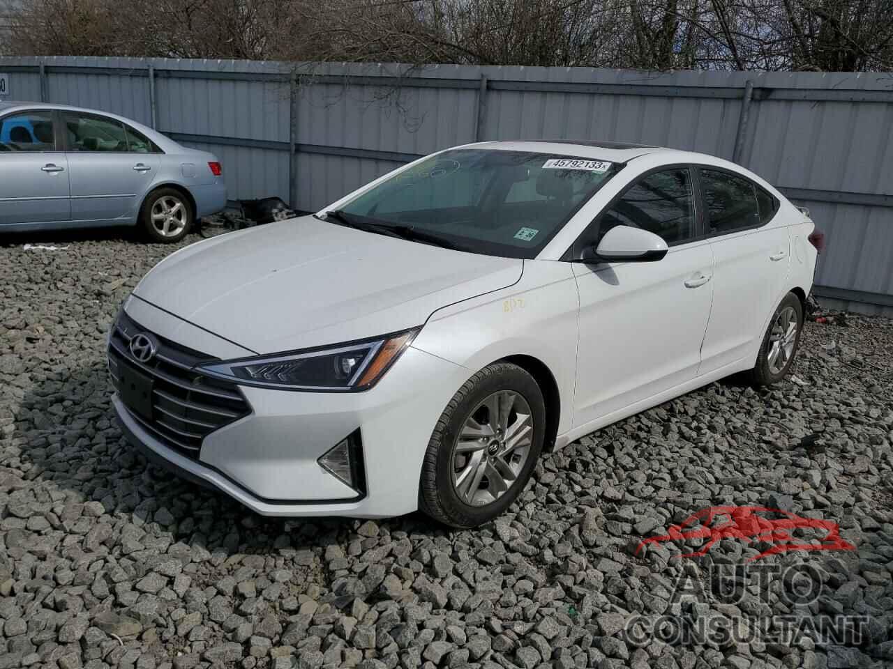 HYUNDAI ELANTRA 2020 - 5NPD84LF5LH625292