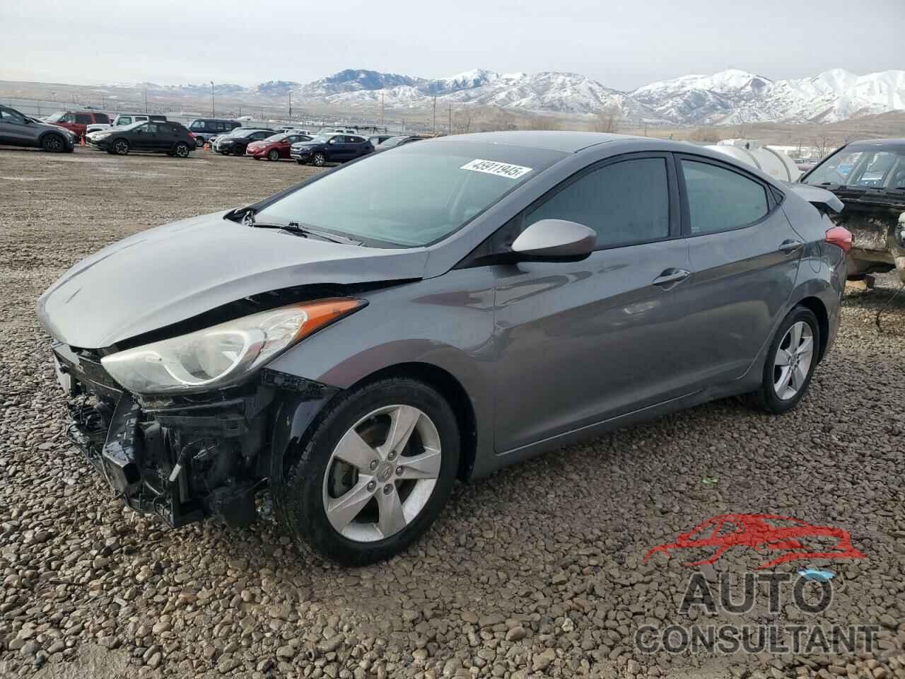 HYUNDAI ELANTRA 2013 - 5NPDH4AE7DH449924