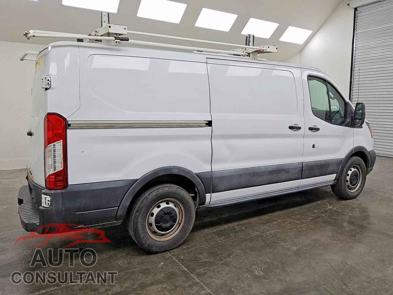FORD TRANSIT 2017 - 1FTYE1YM7HKA68412