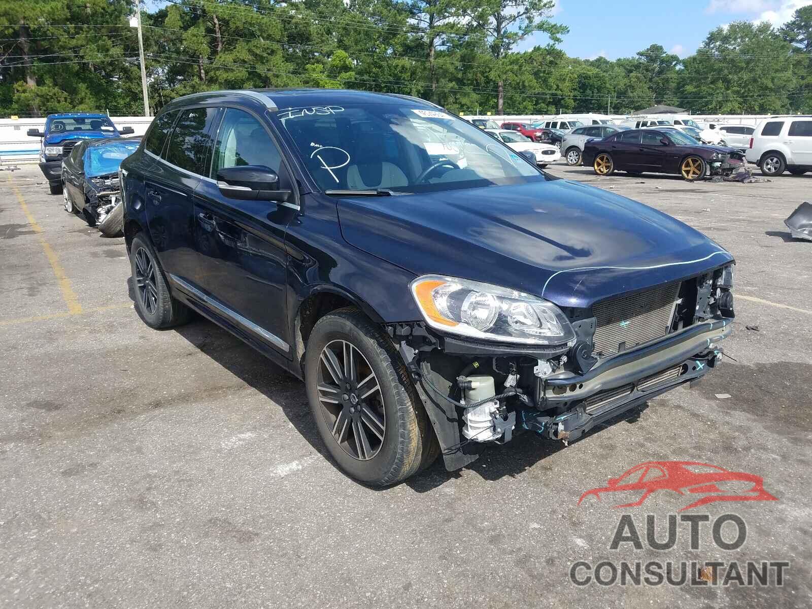 VOLVO XC60 2017 - YV440MRR6H2011852