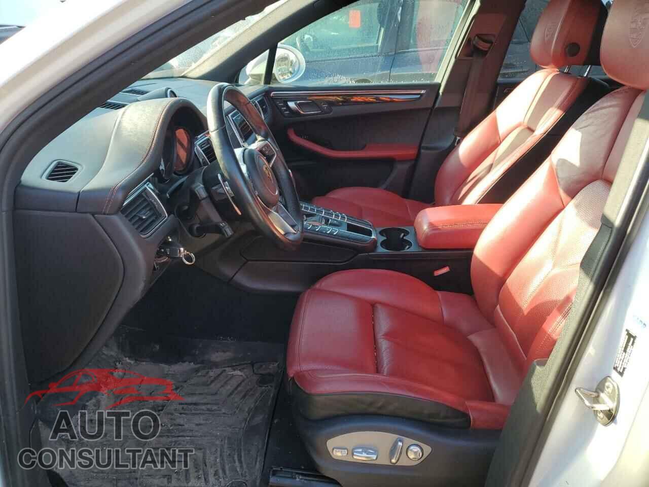 PORSCHE MACAN 2017 - WP1AB2A54HLB10384