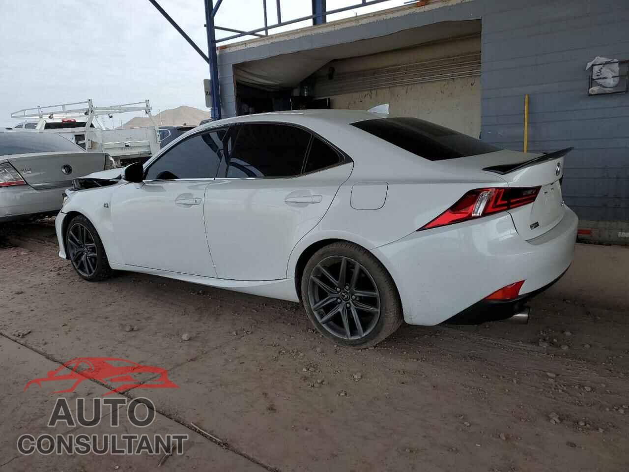 LEXUS IS 2015 - JTHBF1D23F5082843