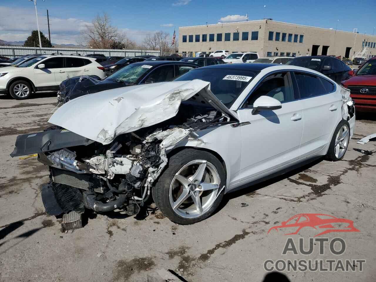 AUDI A5 2019 - WAUENCF50KA047566