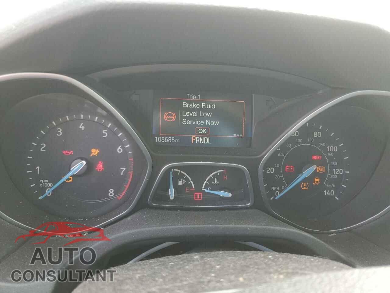 FORD FOCUS 2018 - 1FADP3E29JL277549