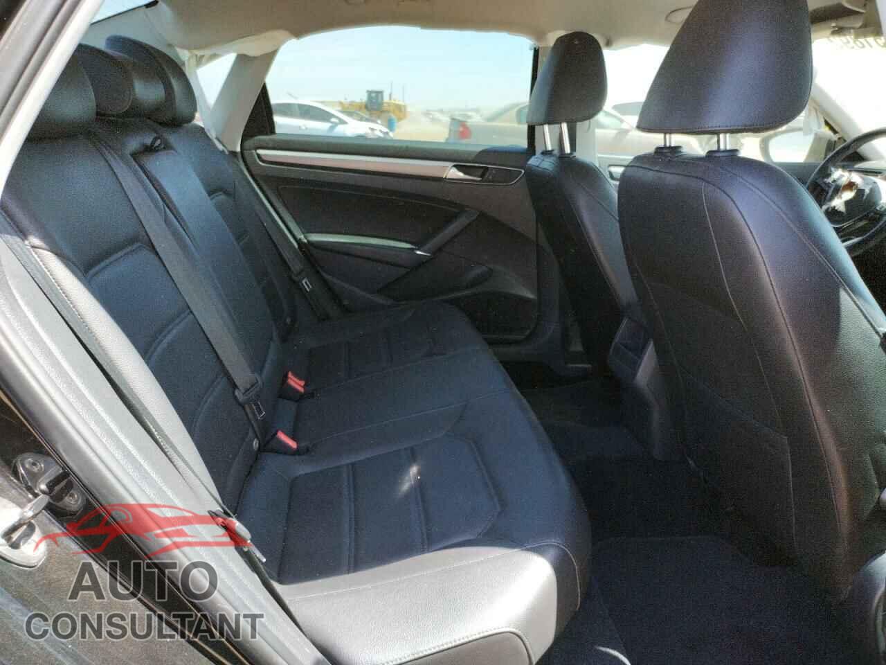 VOLKSWAGEN PASSAT 2016 - 1VWAT7A36GC056320