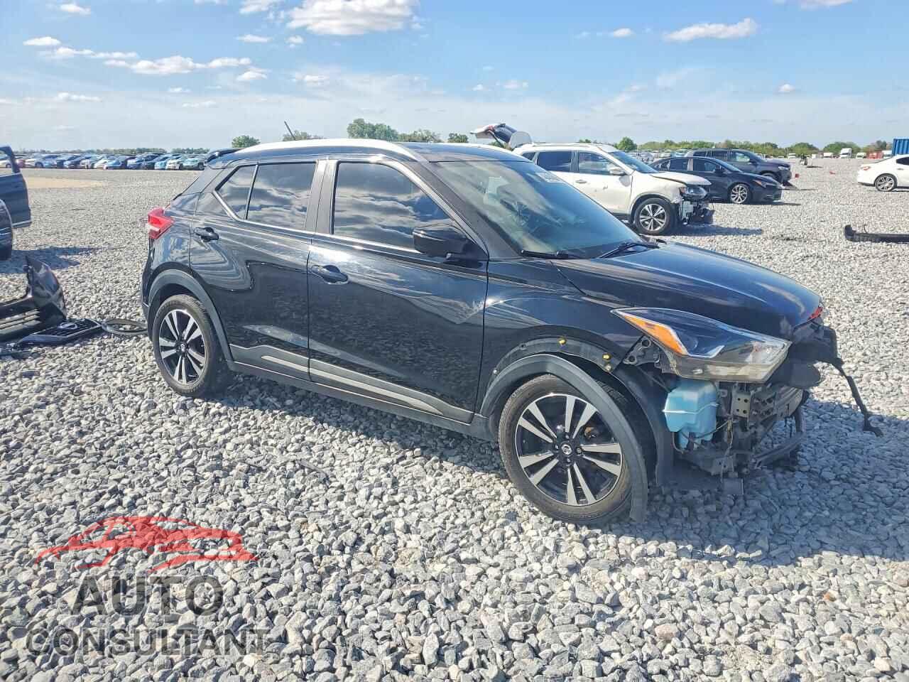 NISSAN KICKS 2019 - 3N1CP5CU3KL511523