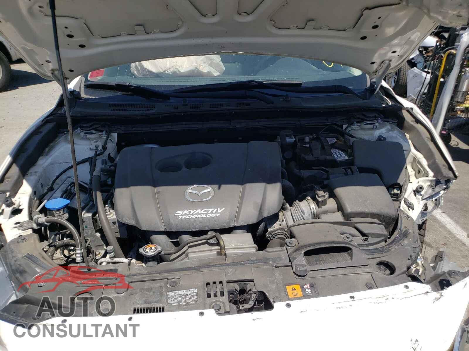 MAZDA 3 2017 - 3MZBN1L76HM151441