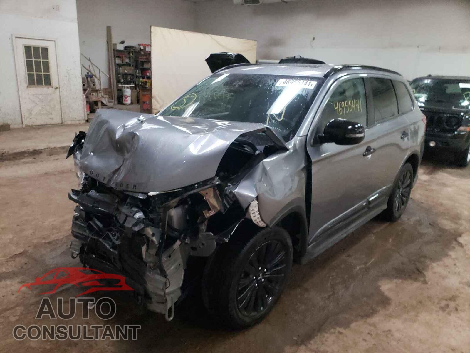 MITSUBISHI OUTLANDER 2020 - JA4AZ3A32LZ008633