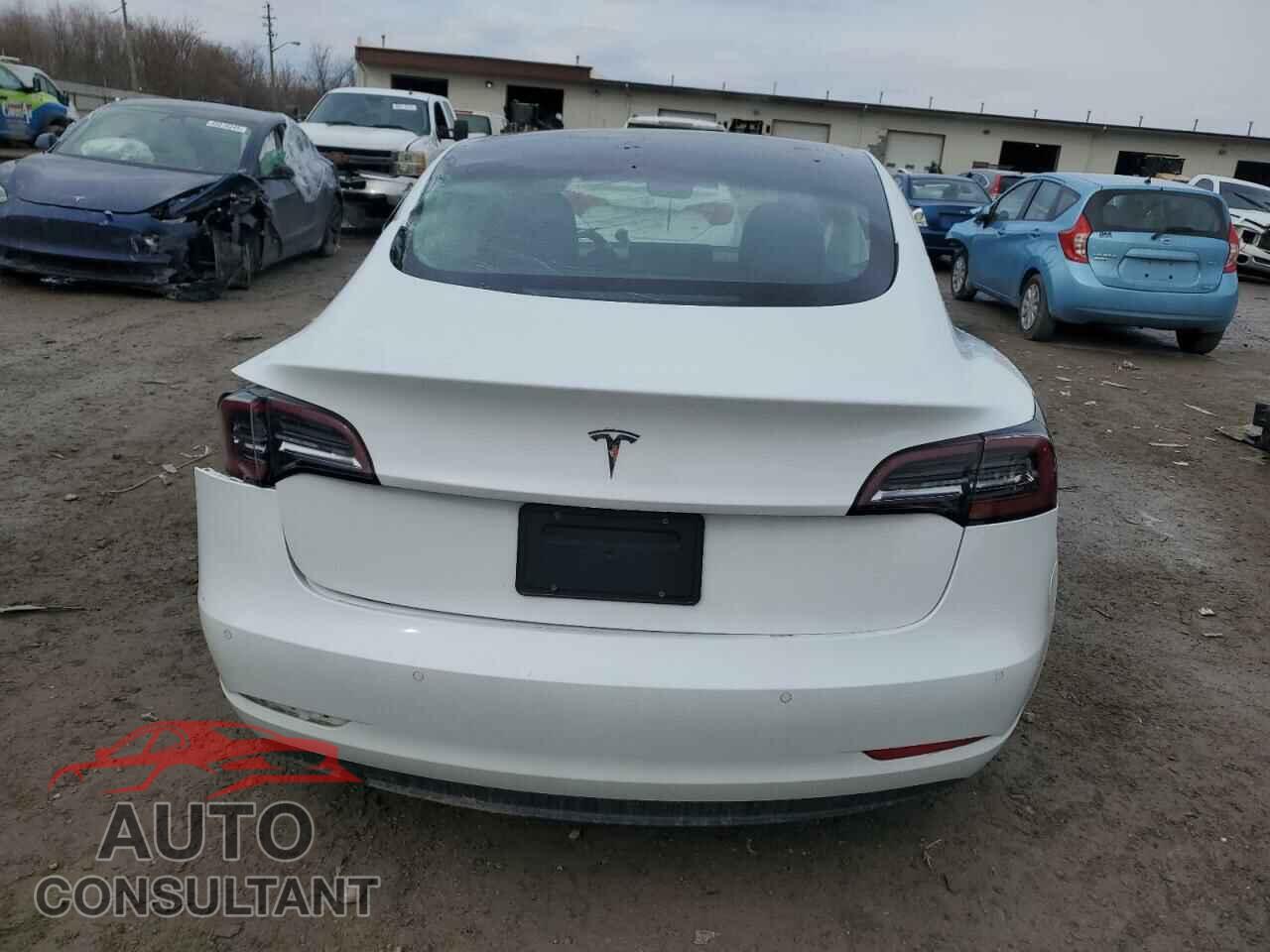 TESLA MODEL 3 2019 - 5YJ3E1EA8KF466382