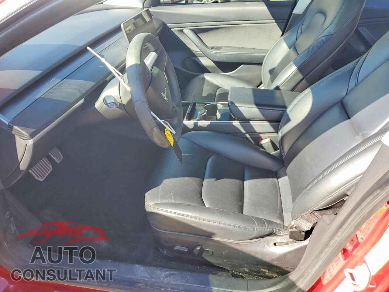 TESLA MODEL 3 2019 - 5YJ3E1EB6KF452358