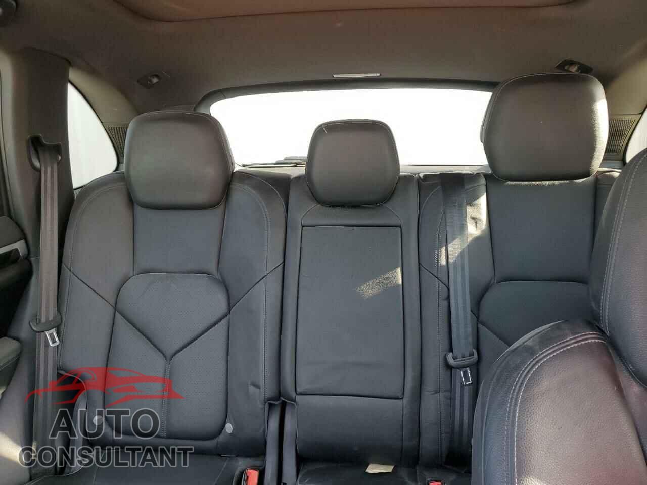 PORSCHE CAYENNE 2011 - WP1AE2A23BLA94554