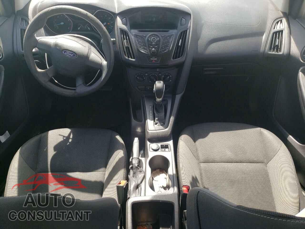 FORD FOCUS 2014 - 1FADP3E28EL348486