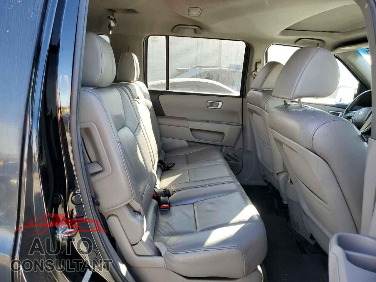 HONDA PILOT 2012 - 5FNYF3H59CB006324