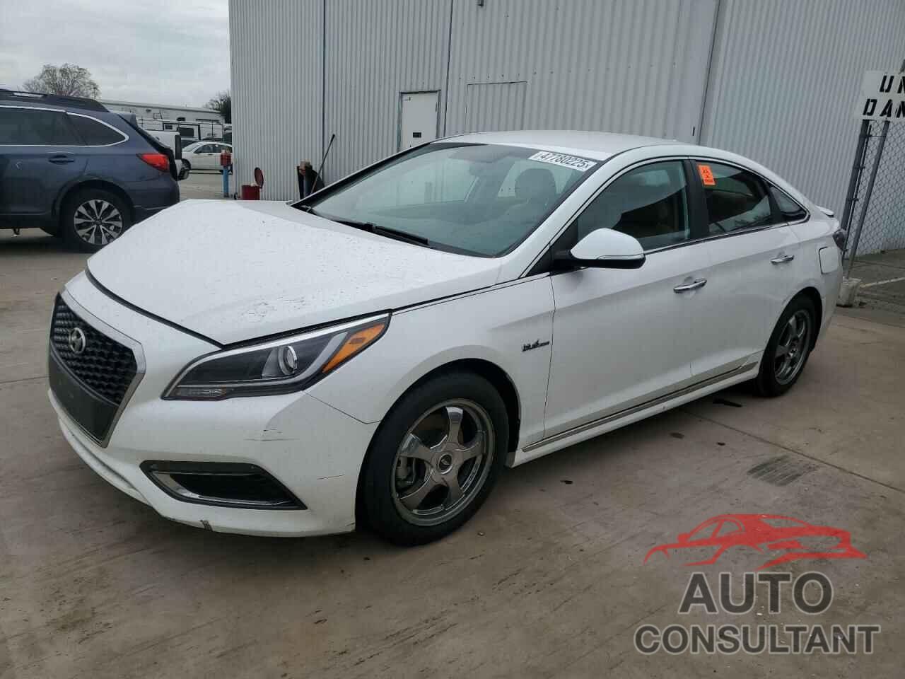 HYUNDAI SONATA 2016 - KMHE34L1XGA018689