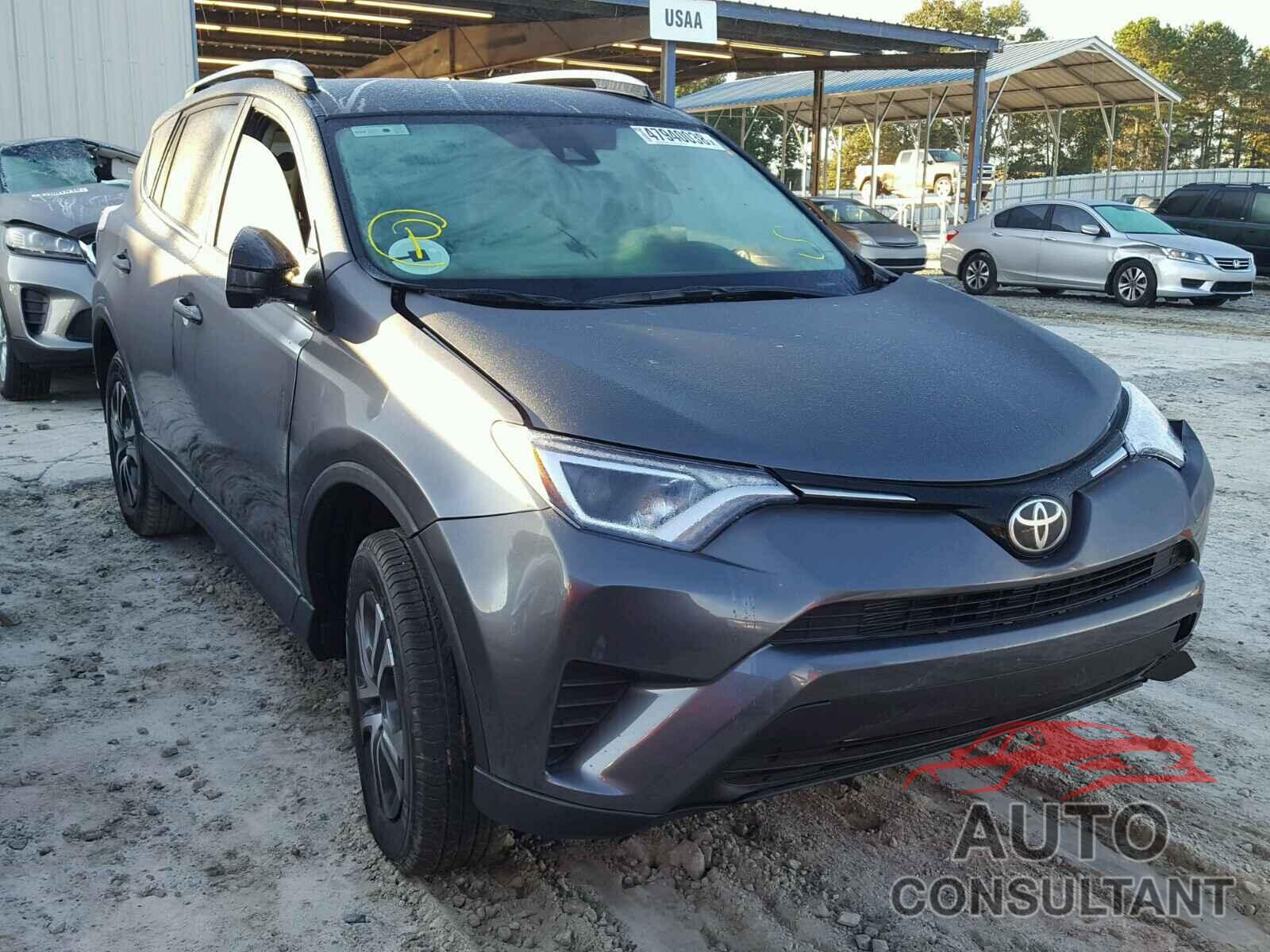 TOYOTA RAV4 LE 2018 - 2T3ZFREV6JW486700