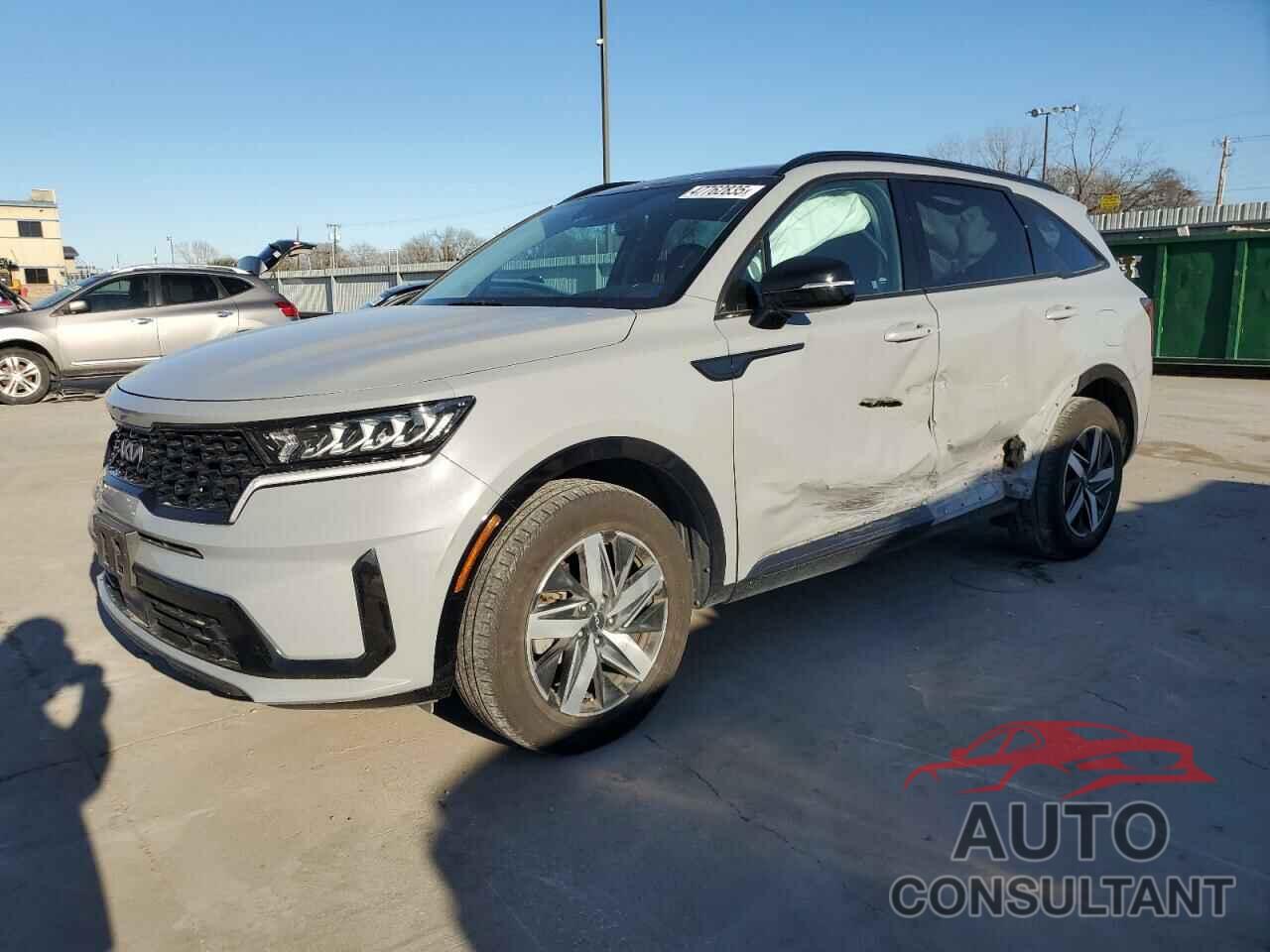 KIA SORENTO 2023 - 5XYRH4LF1PG200140
