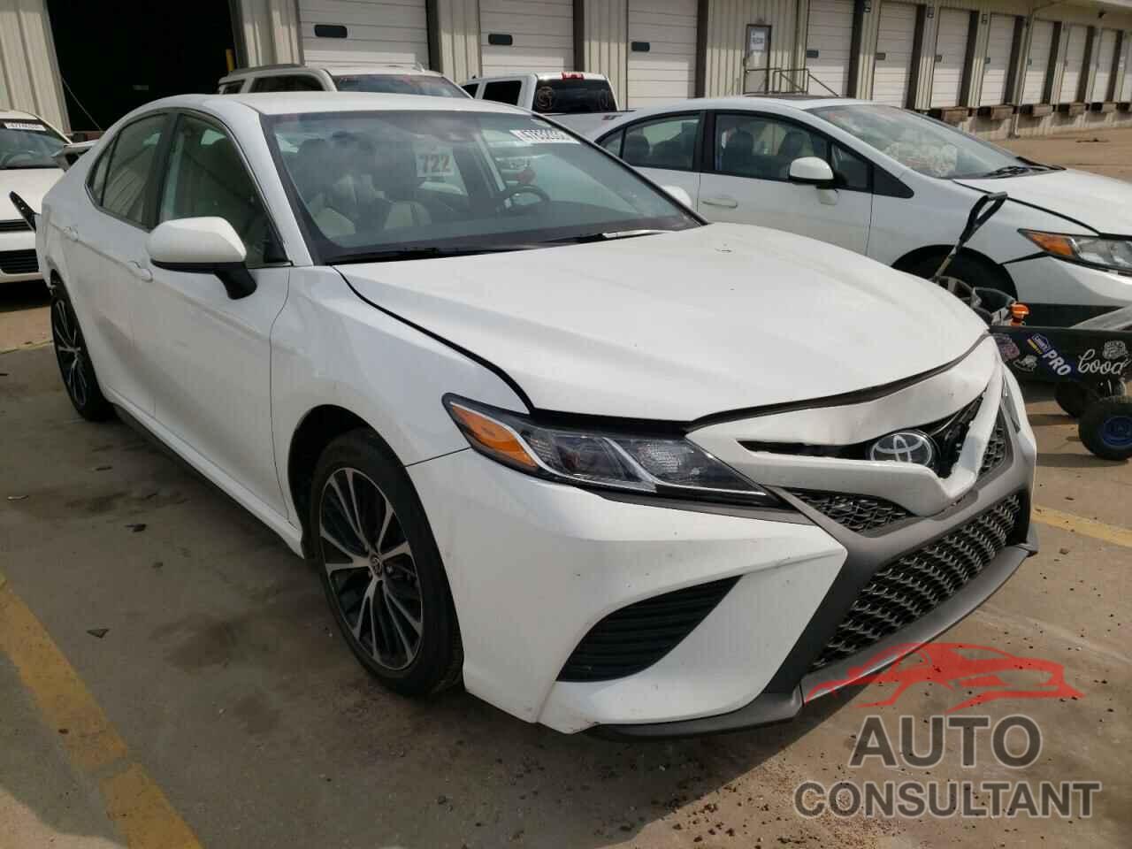 TOYOTA CAMRY 2020 - 4T1G11AK3LU987526