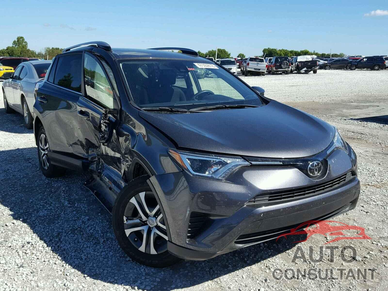 TOYOTA RAV4 LE 2017 - JTMZFREV9HJ707120