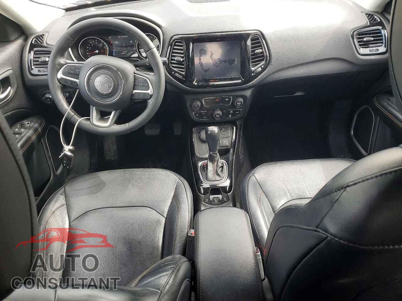 JEEP COMPASS 2017 - 3C4NJDCB3HT665531