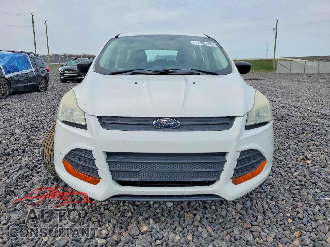 FORD ESCAPE 2015 - 1FMCU0F76FUC65640