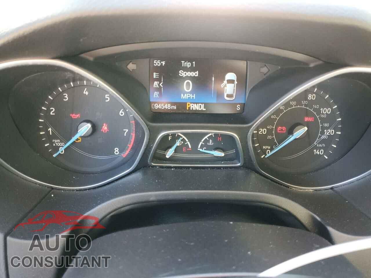 FORD FOCUS 2017 - 1FADP3F23HL227464