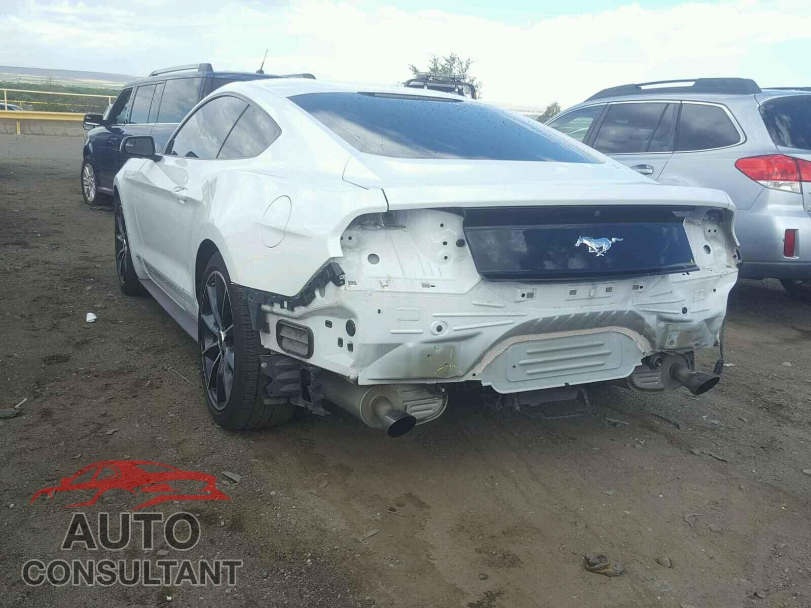 FORD MUSTANG 2015 - 1FA6P8TH0F5403449