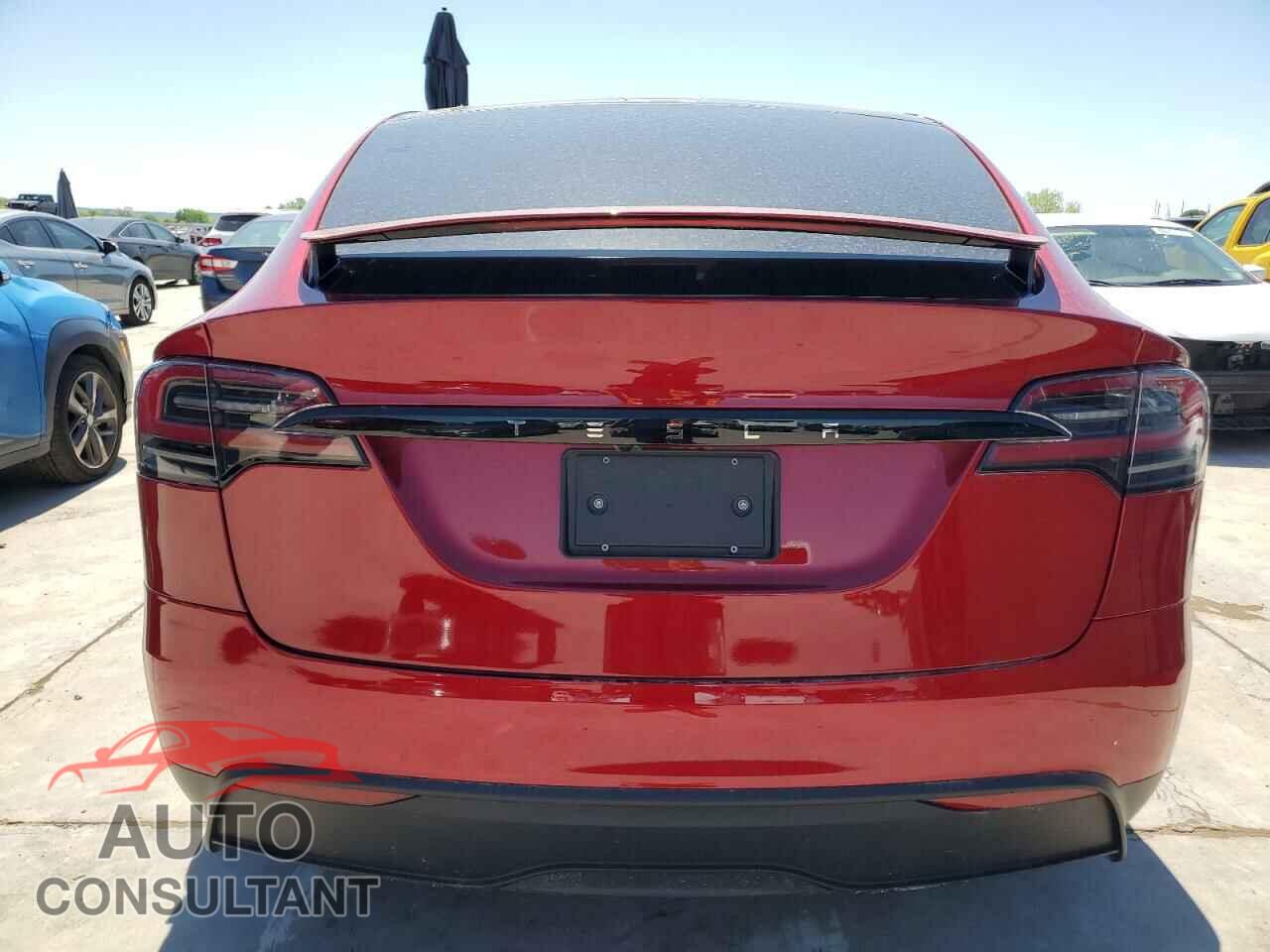 TESLA MODEL X 2023 - 7SAXCBE5XPF410521