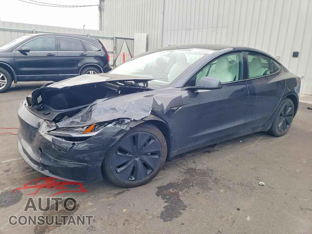 TESLA MODEL 3 2024 - 5YJ3E1EA5RF858021