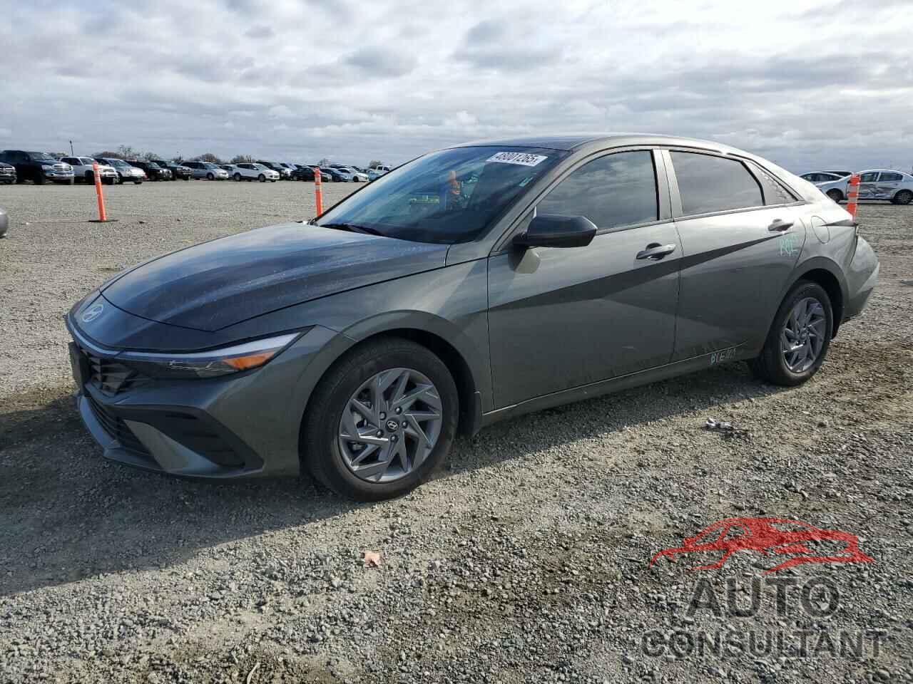 HYUNDAI ELANTRA 2024 - KMHLM4DJ5RU113424