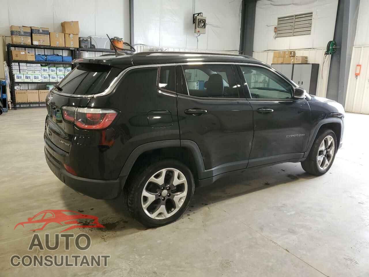 JEEP COMPASS 2018 - 3C4NJDCB3JT340660