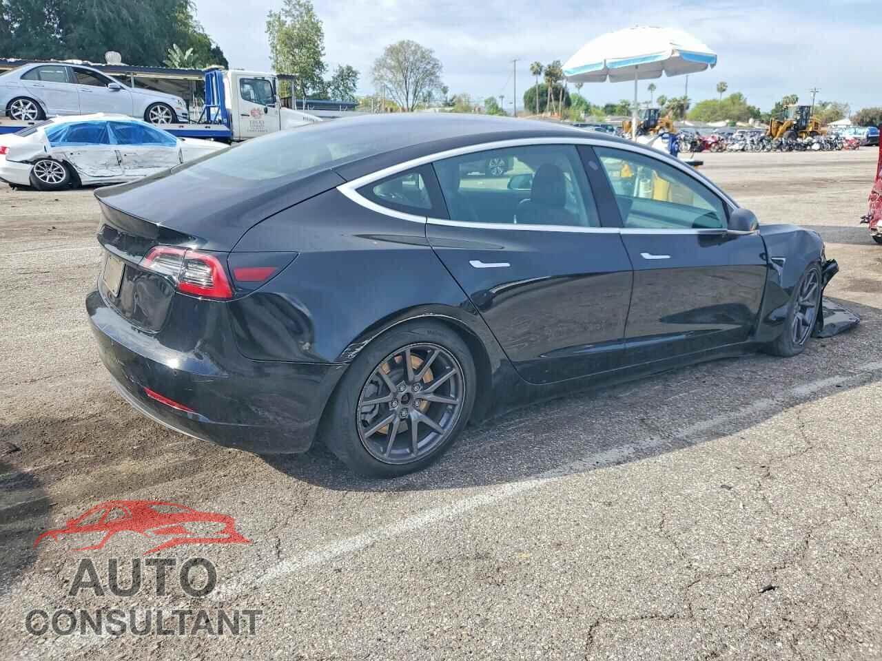 TESLA MODEL 3 2019 - 5YJ3E1EA0KF325175