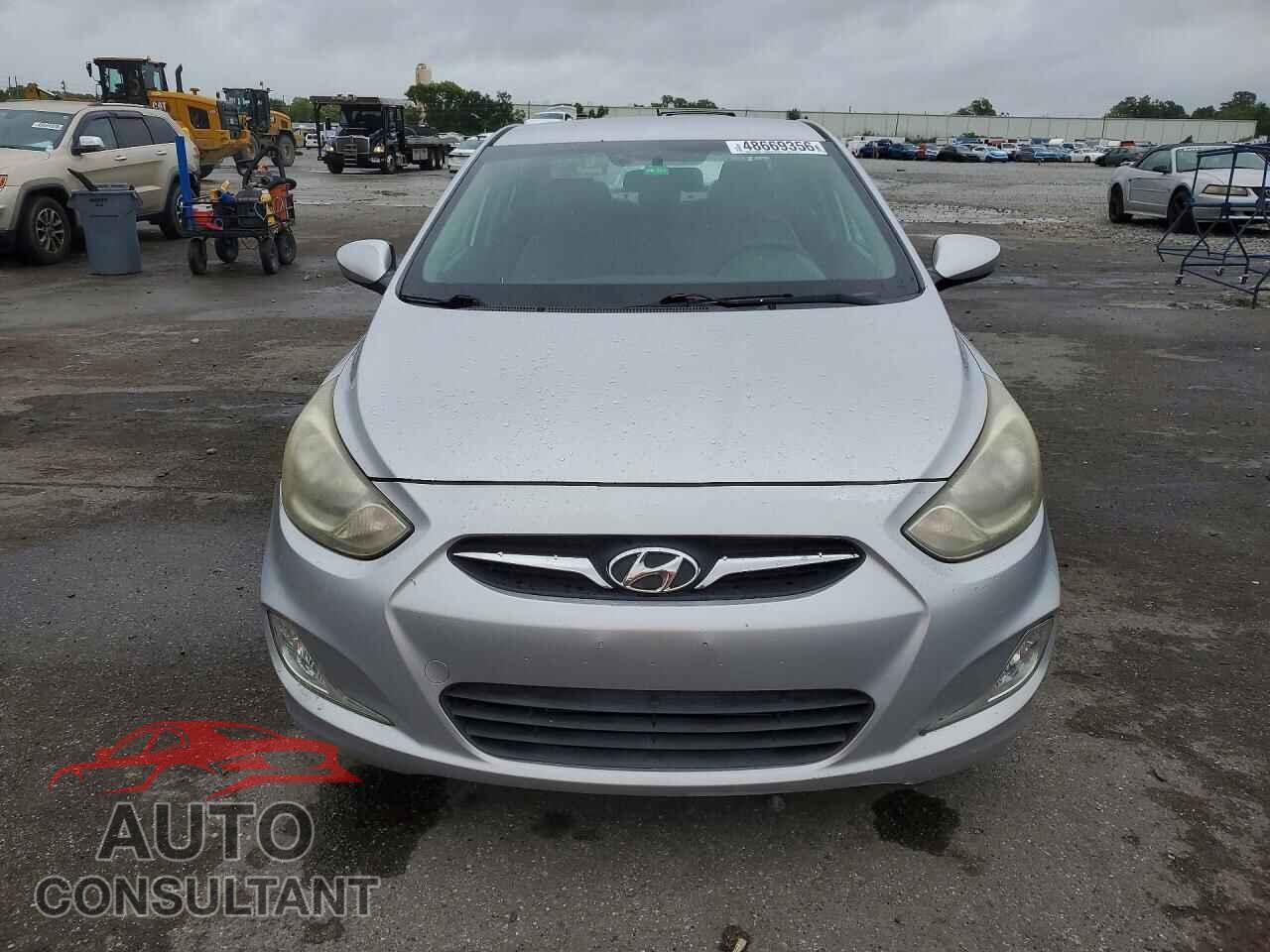 HYUNDAI ACCENT 2012 - KMHCU4AE9CU115045