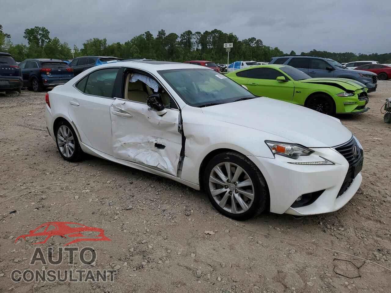 LEXUS IS 2016 - JTHBA1D23G5029625