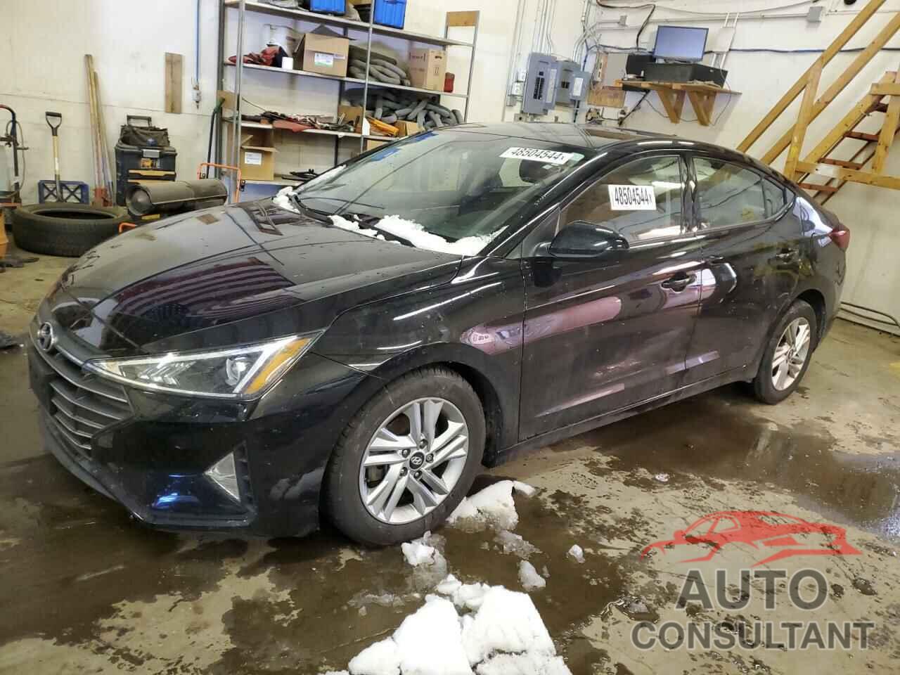 HYUNDAI ELANTRA 2020 - 5NPD84LF2LH579453