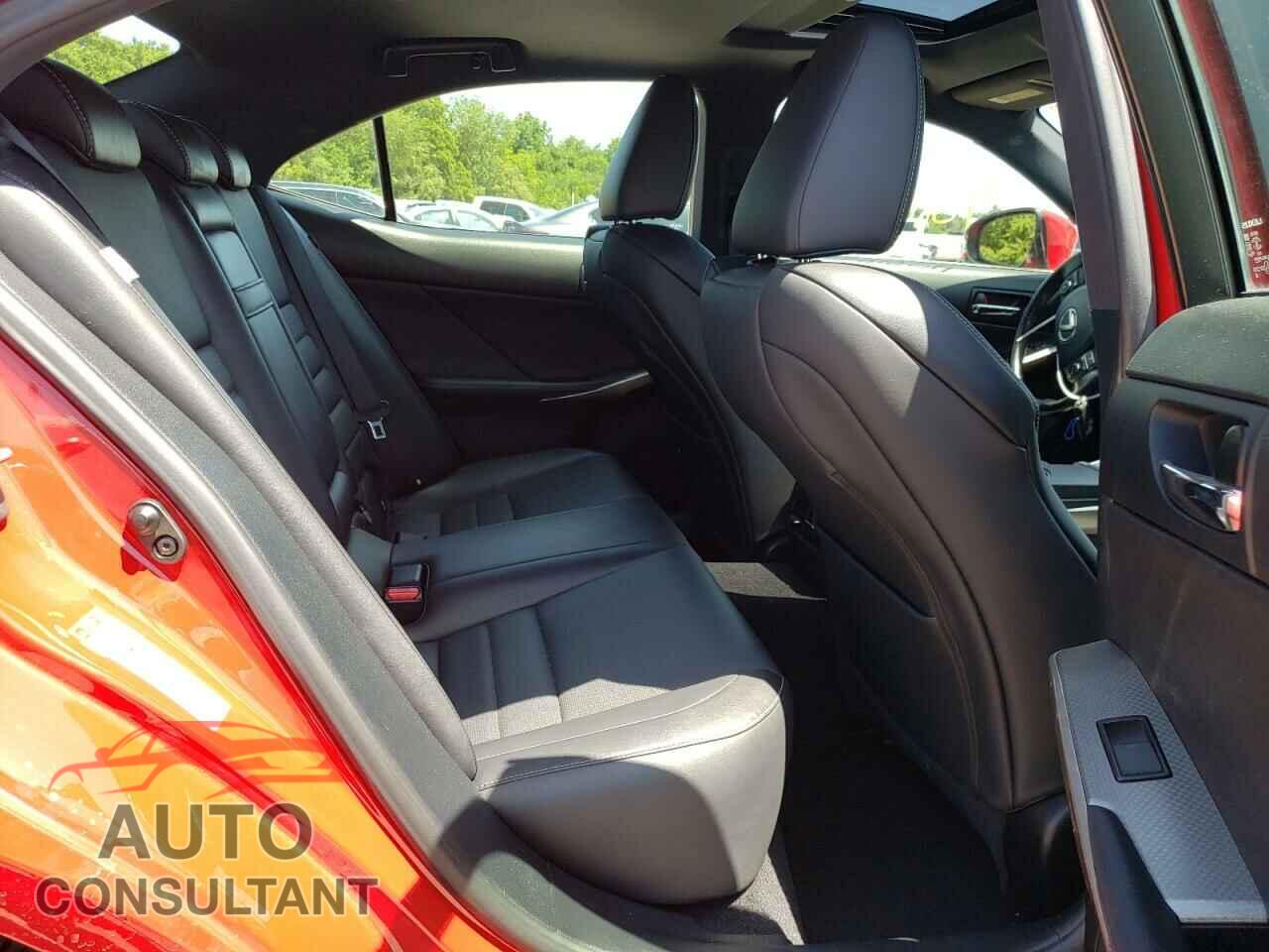 LEXUS IS 2016 - JTHCE1D2XG5012040