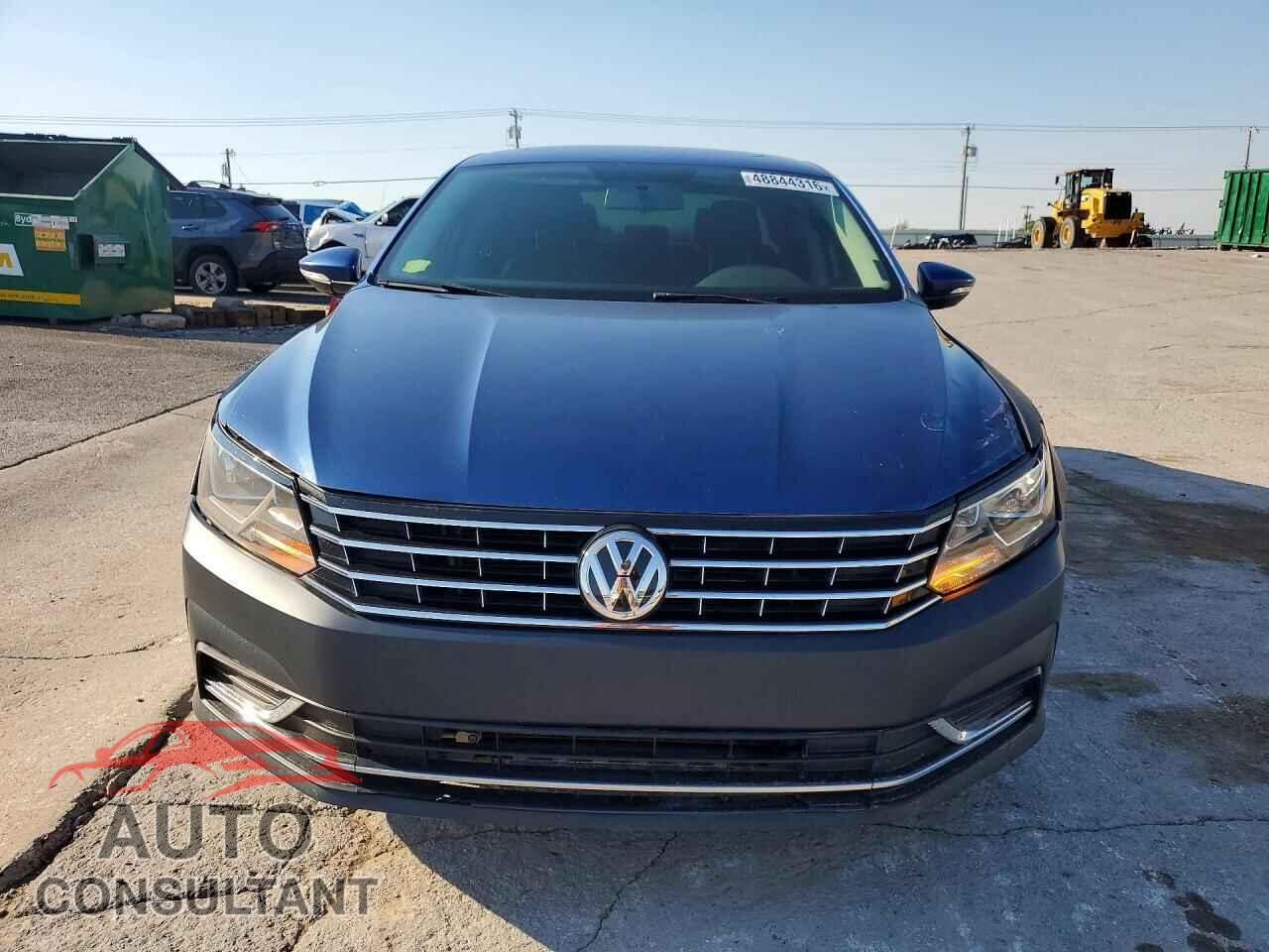 VOLKSWAGEN PASSAT 2016 - 1VWBT7A35GC011471