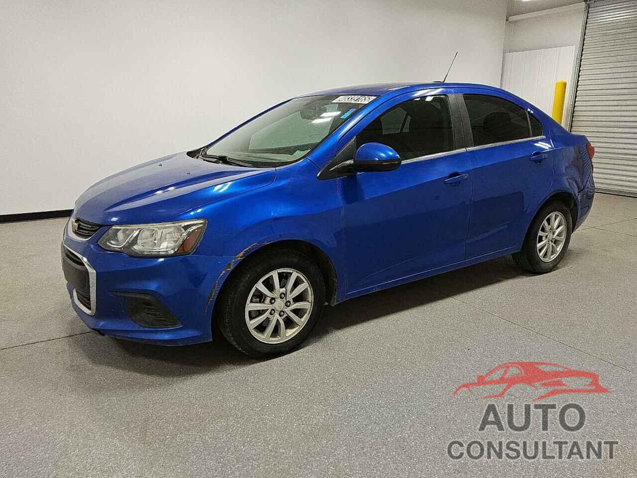 CHEVROLET SONIC 2018 - 1G1JD5SH5J4139603
