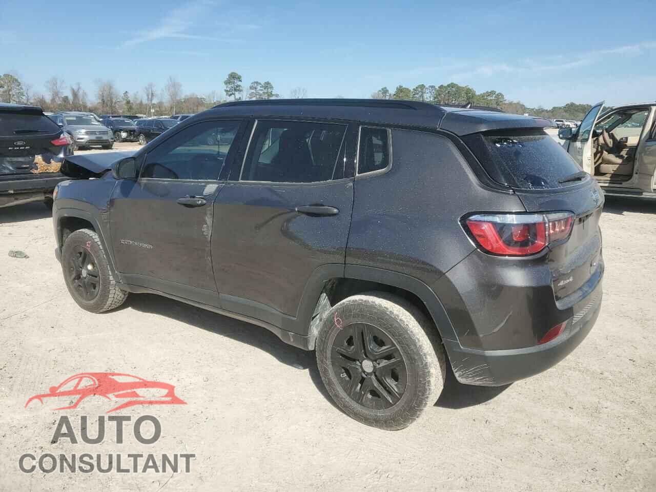 JEEP COMPASS 2018 - 3C4NJDAB9JT126632