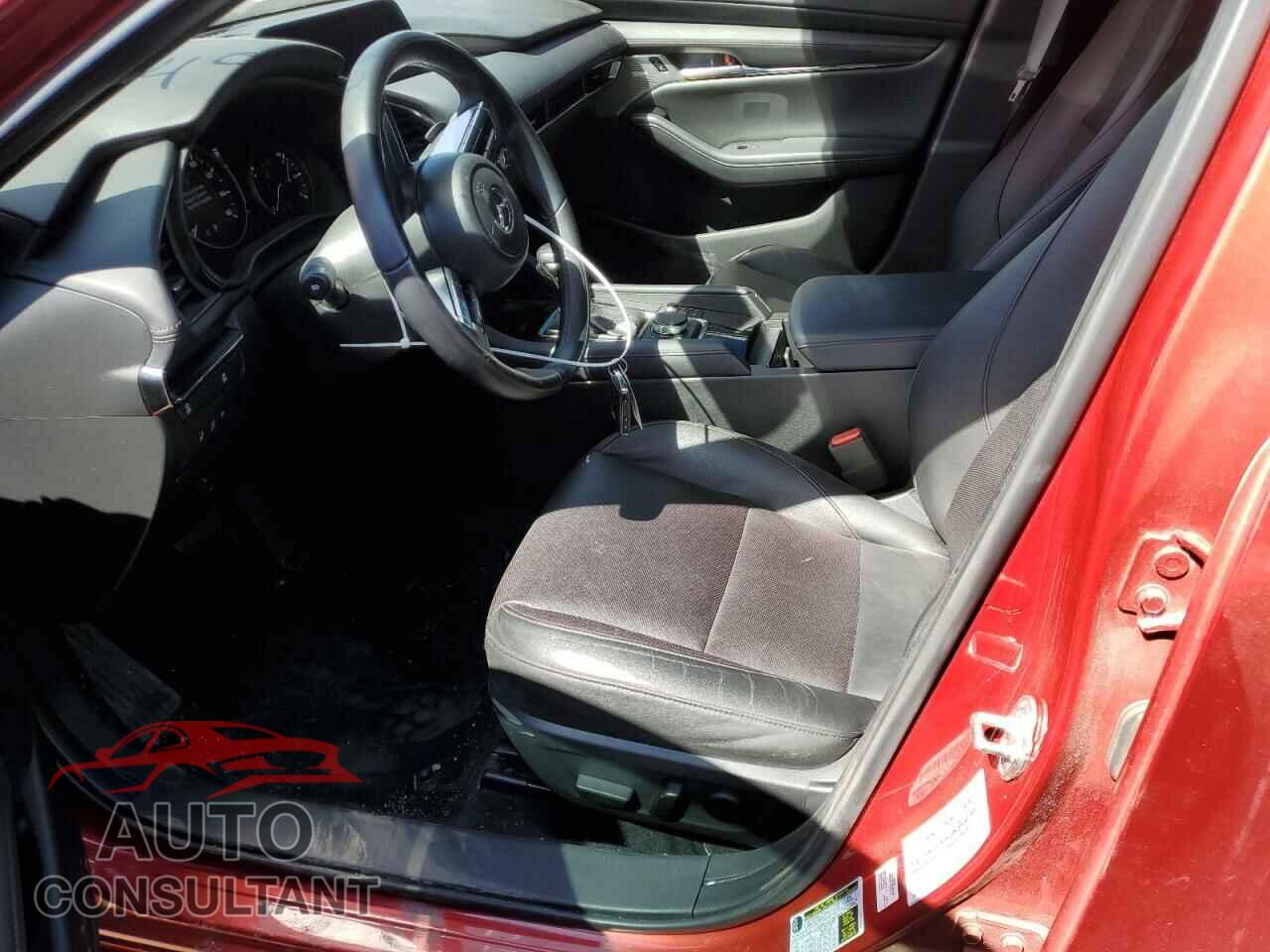 MAZDA 3 2022 - JM1BPBML6N1518930
