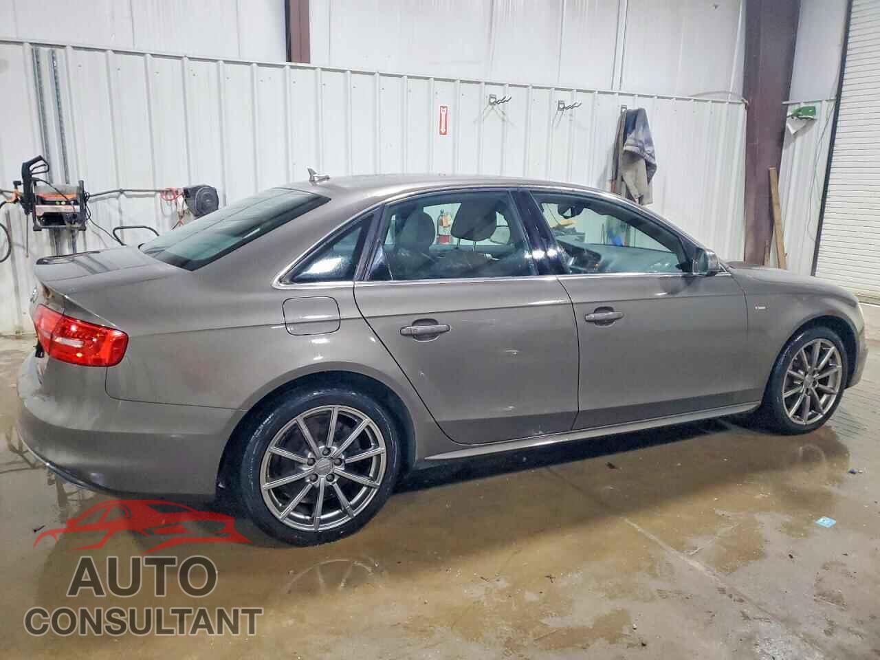 AUDI A4 2014 - WAUFFAFL7EA009387