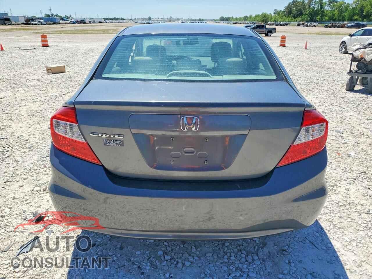 HONDA CIVIC 2012 - 2HGFB2F53CH314052
