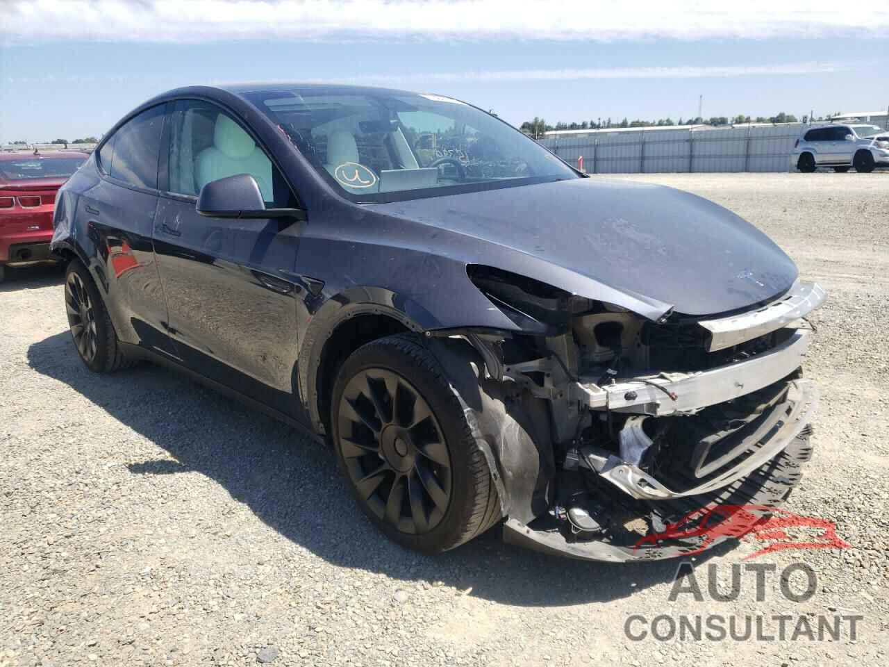 TESLA MODEL Y 2021 - 5YJYGAEEXMF212730