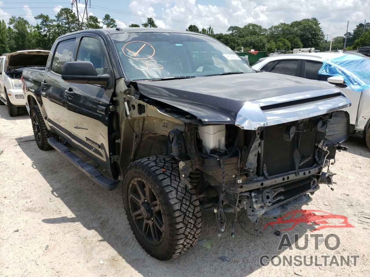 TOYOTA TUNDRA 2019 - 5TFEY5F1XKX249301